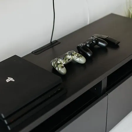 Arcade Old Town With Free Parking