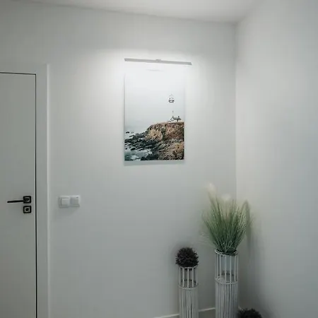 Arcade Old Town With Free Parking Апартаменты *