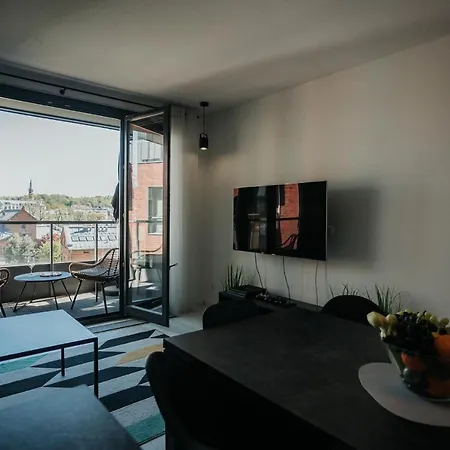 Arcade - With A Sunny View - A/c *
