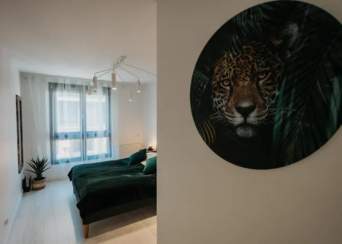 Arcade Old Town With Free Parking Апартаменты Краков