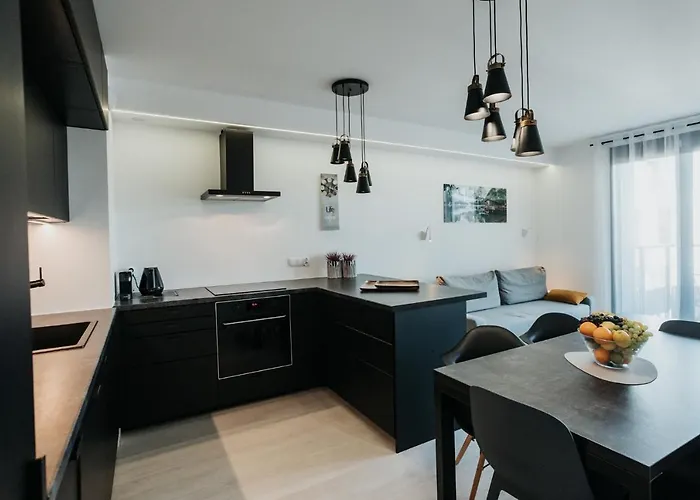 Arcade Old Town With Free Parking