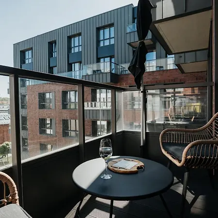 Arcade Old Town With Free Parking Apartamento *