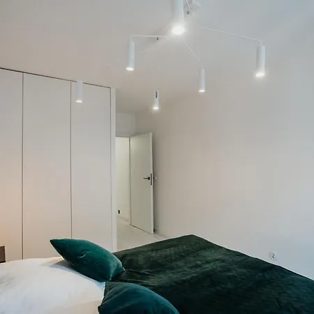 Apartamento Arcade Old Town With Free Parking *