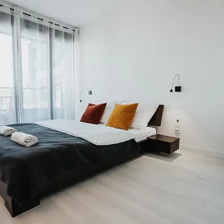 Apartamento Arcade Old Town With Free Parking